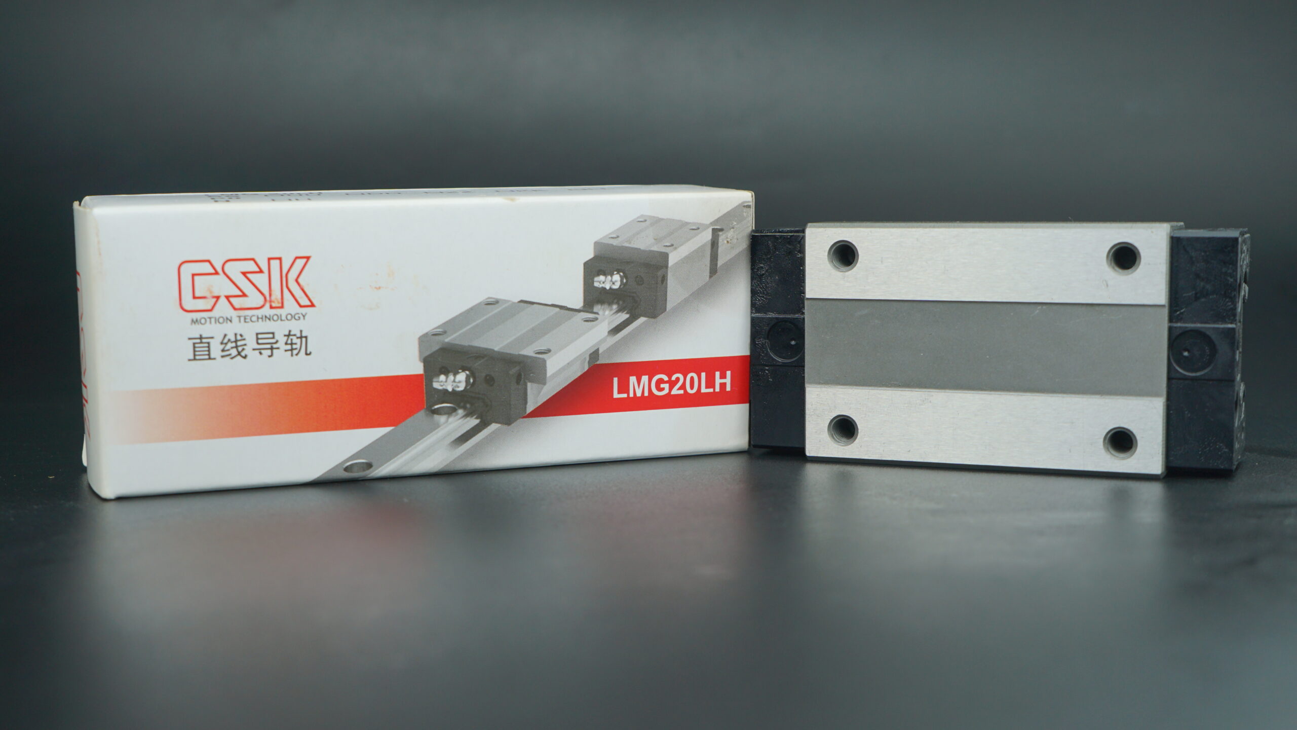 Con trượt LMG20LH 1 DSC02995 scaled